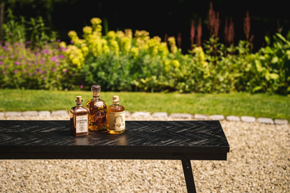 Table haute Chevron – Noire – 140 cm